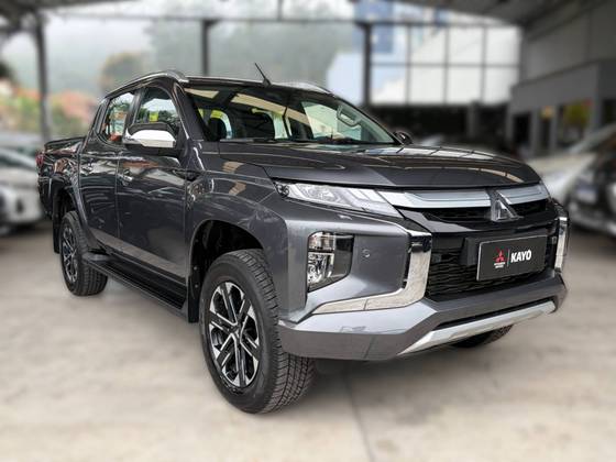 MITSUBISHI L200 TRITON 2.4 16V TURBO DIESEL SPORT HPE-S CD 4P 4X4 AUTOMÁTICO MITSUBISHI L200 TRITON 2.4 16V TURBO DIESEL SPORT HPE-S CD 4P 4X4 AUTOMÁTICO